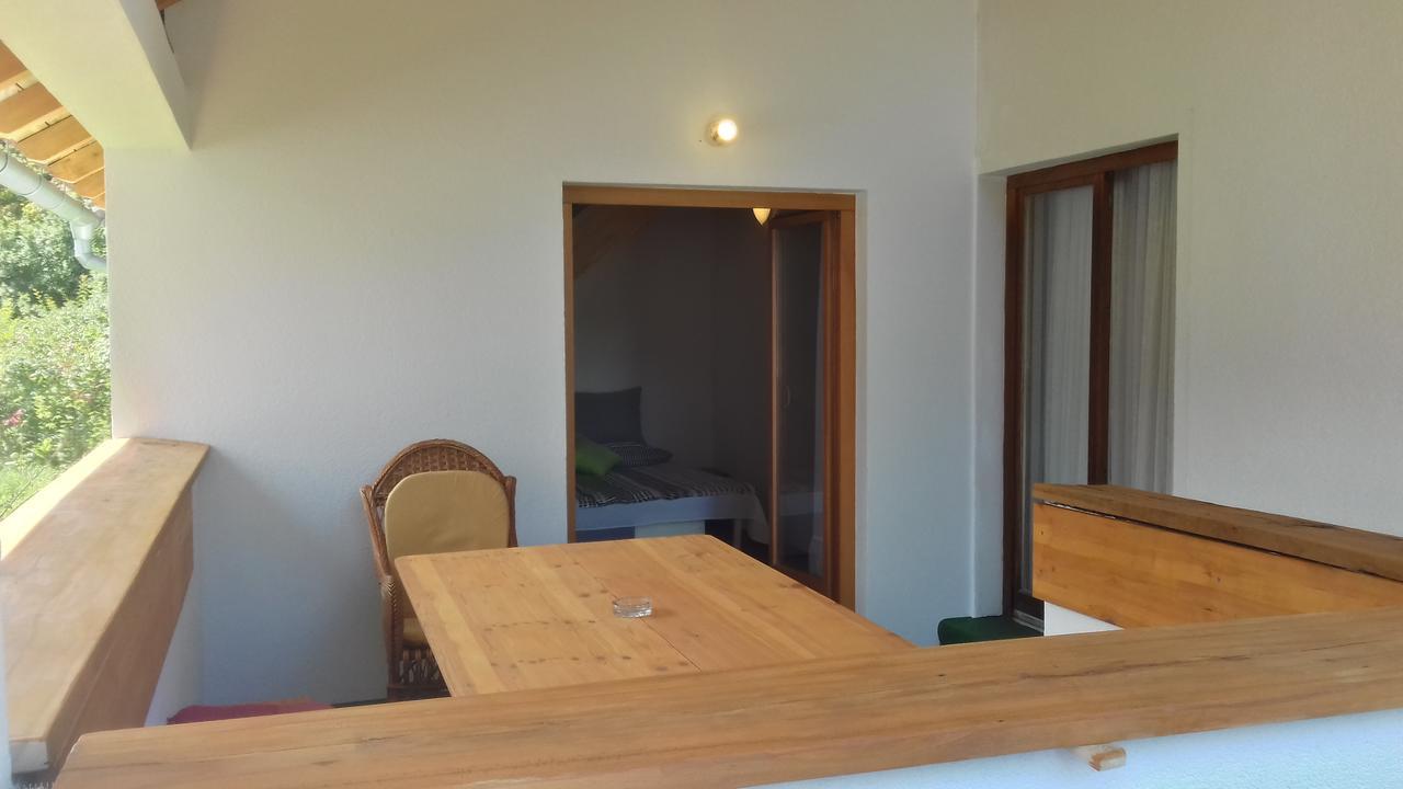 Galesic Apartments & Rooms Korenica Exterior foto
